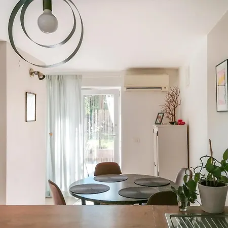 Apartment 1 Bedroom Amazing In